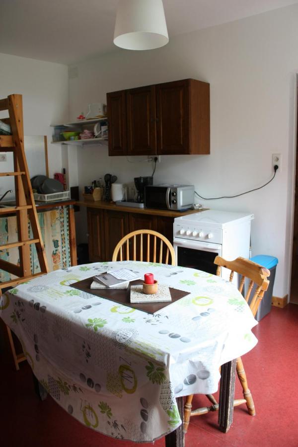 Petit Studio, Bien Equipe, A La Campagne Marcoux  外观 照片
